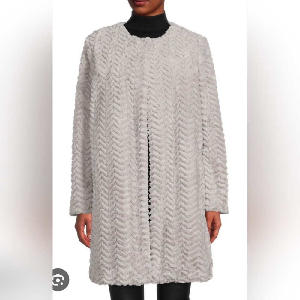 Carmen Chevron Textured Faux Fur Gray Coat
